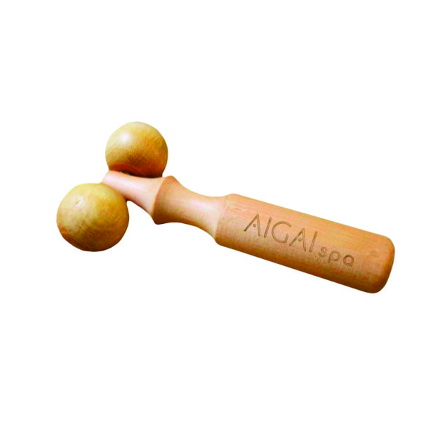 Massageador manual de madeira